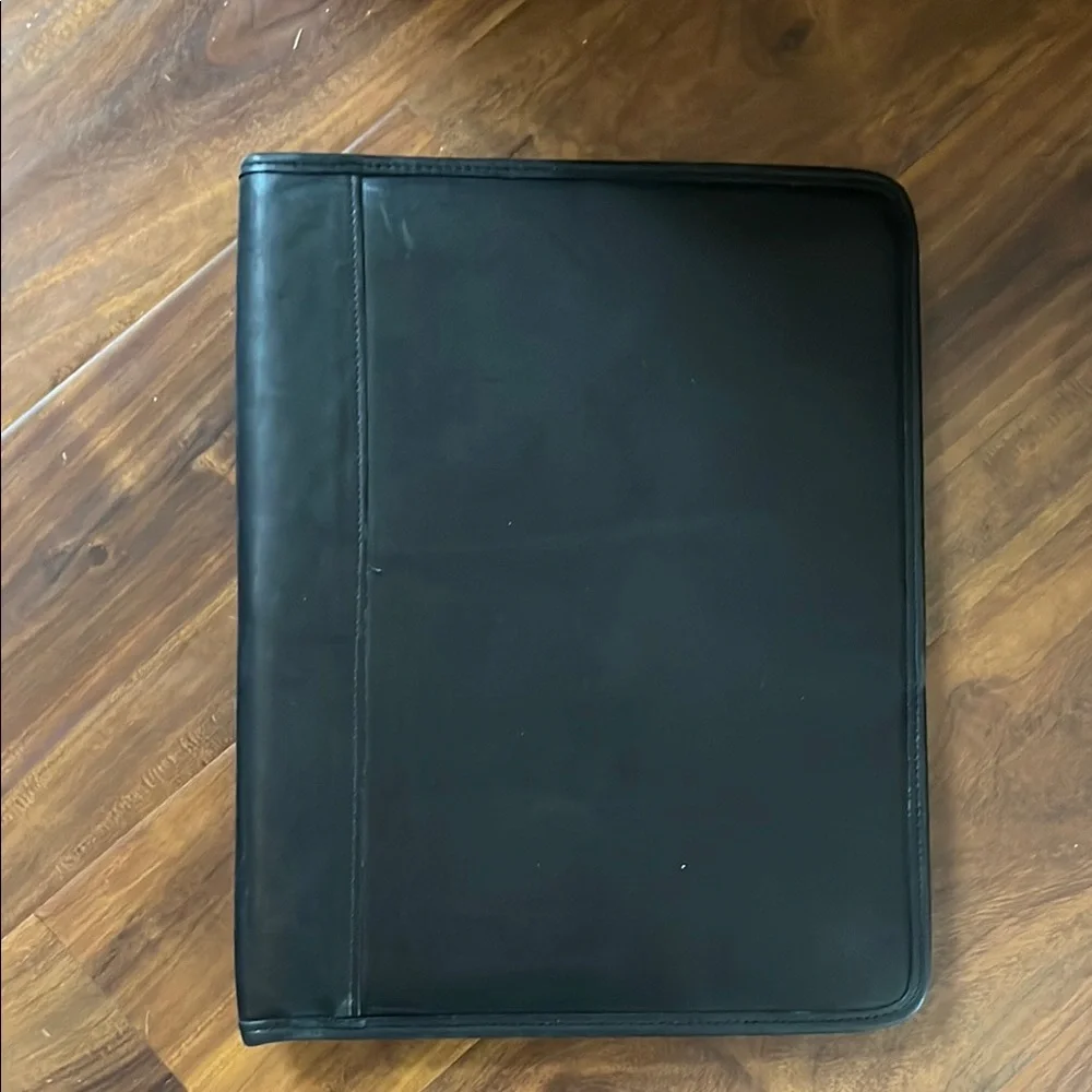 Black Leather Portfolio Organizer - Picture 5 of 5